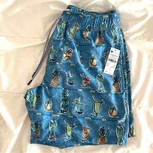 Reyn Spooner Pau Hana print Swim Shorts Men’s size Small (NWT)